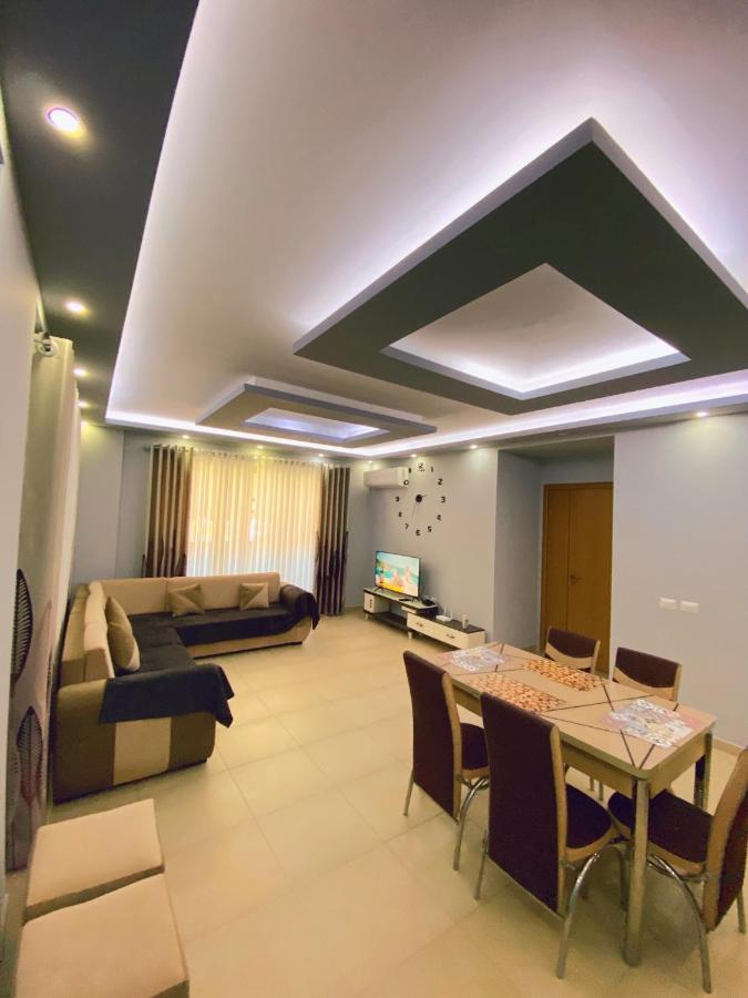 Chloe Apartament بيرات المظهر الخارجي الصورة
