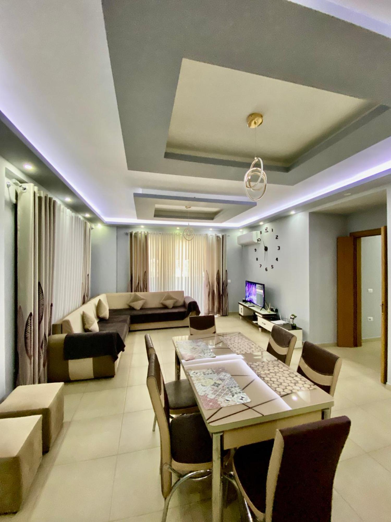 Chloe Apartament بيرات المظهر الخارجي الصورة